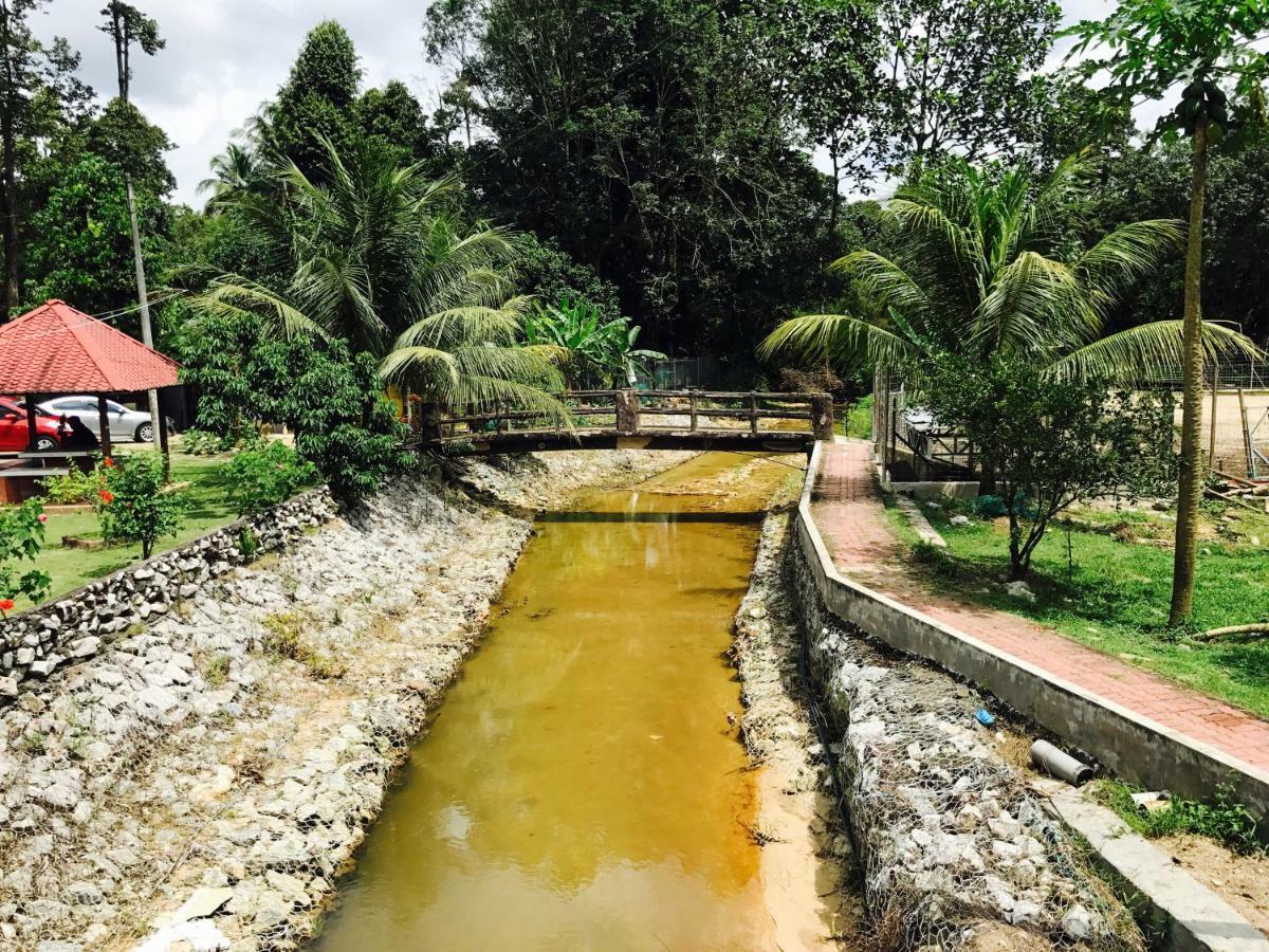 Desa Kaloi Farmhouse Villa Batang Kali Exterior photo